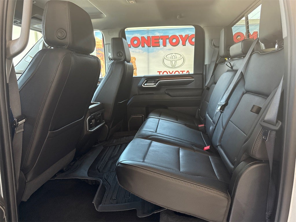 2025 GMC Sierra 3500HD Denali