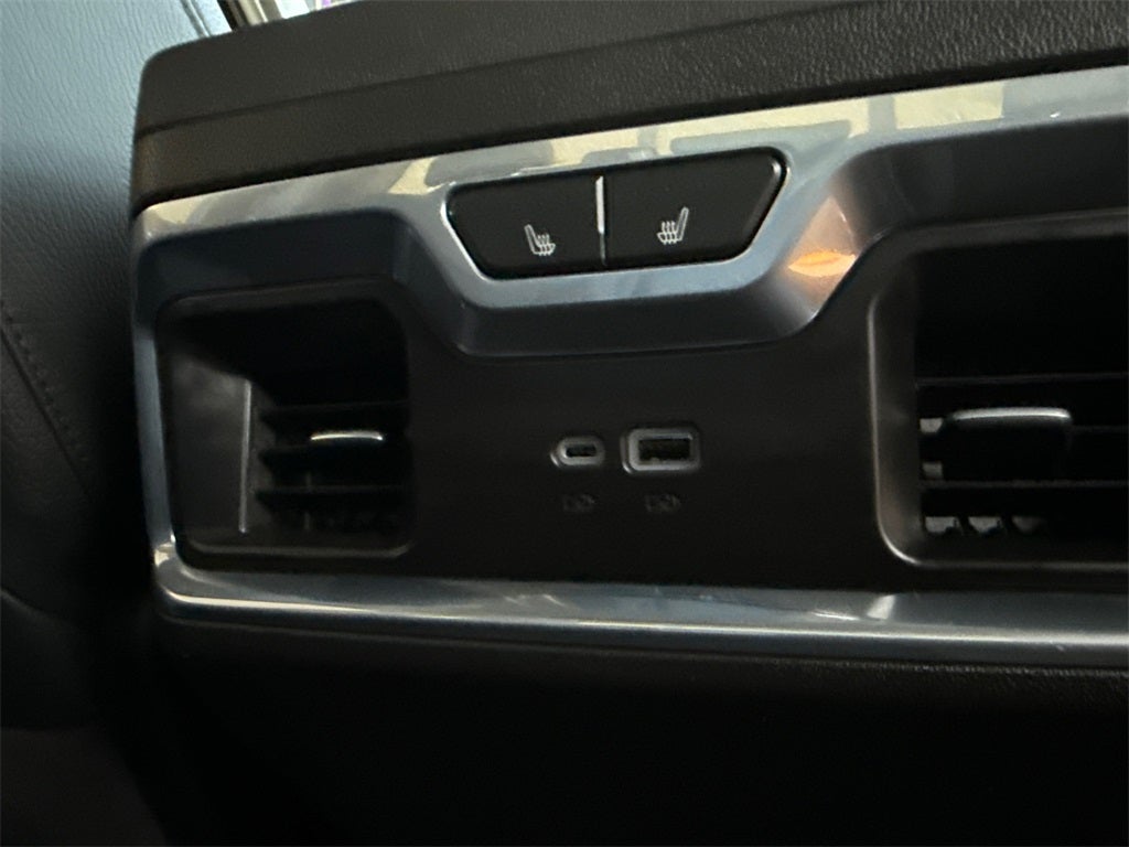 2025 GMC Sierra 3500HD Denali