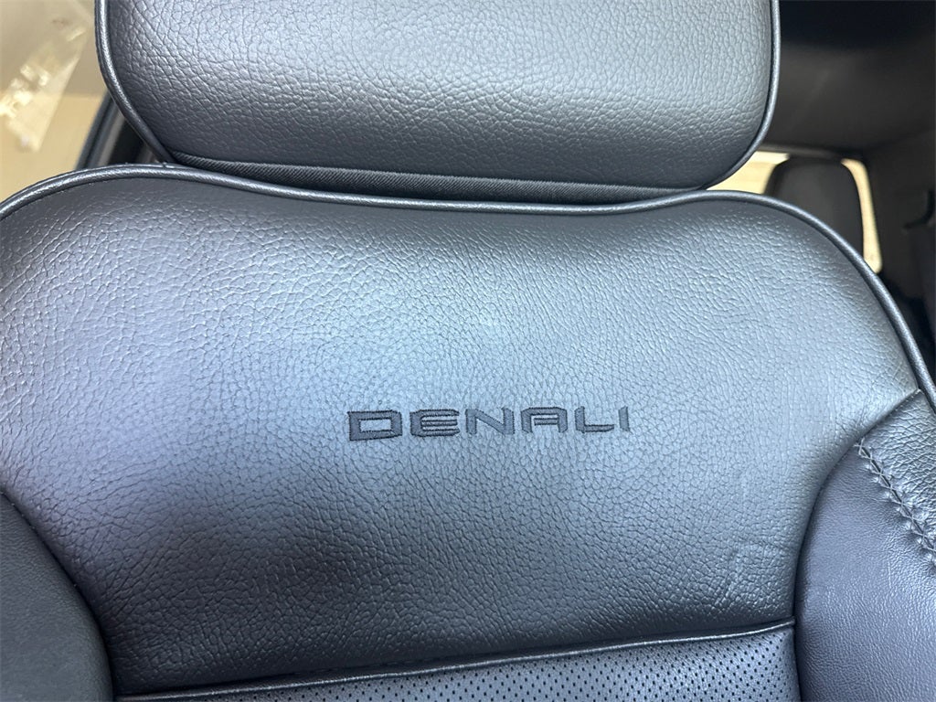 2025 GMC Sierra 3500HD Denali