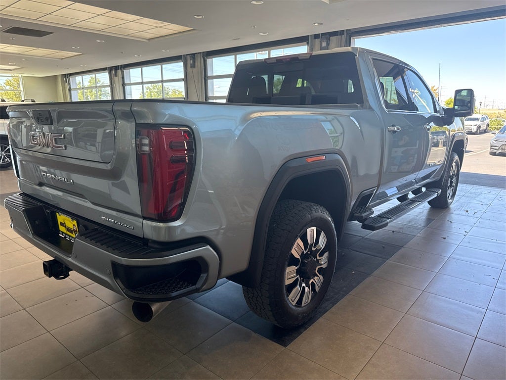 2025 GMC Sierra 3500HD Denali