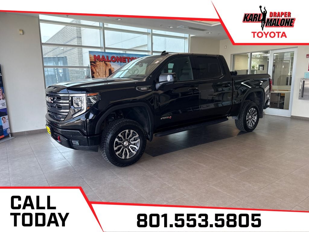2023 GMC Sierra 1500 AT4