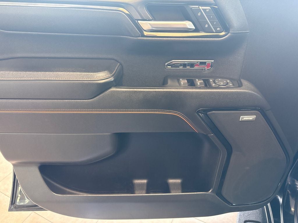 2023 GMC Sierra 1500 AT4