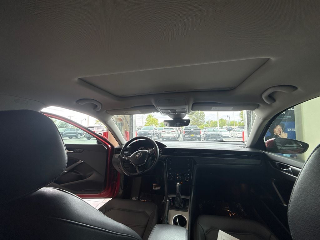 2020 Volkswagen Passat 2.0T R-Line
