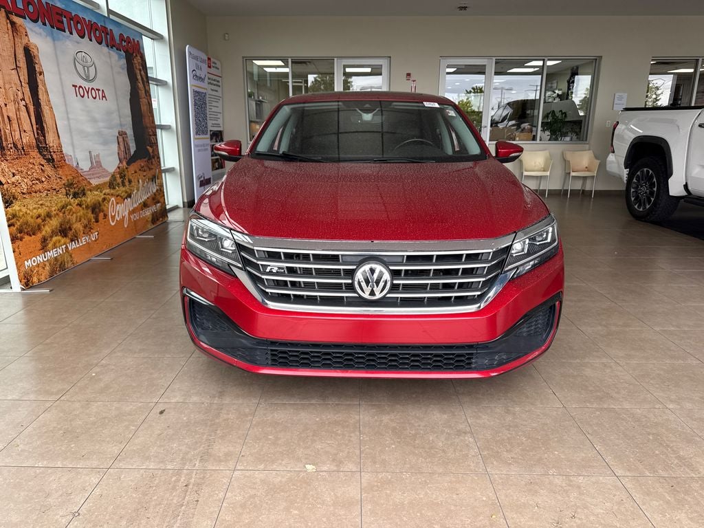 2020 Volkswagen Passat 2.0T R-Line