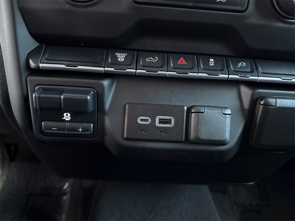 2023 Chevrolet Silverado 2500HD Custom