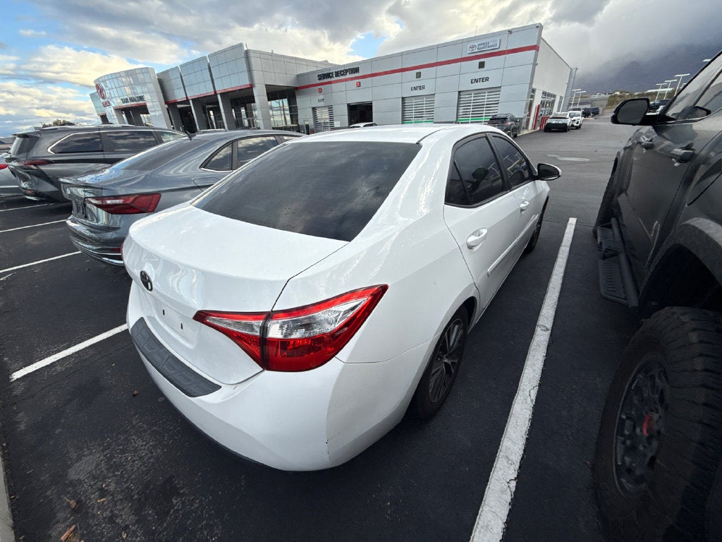2016 Toyota Corolla LE Plus