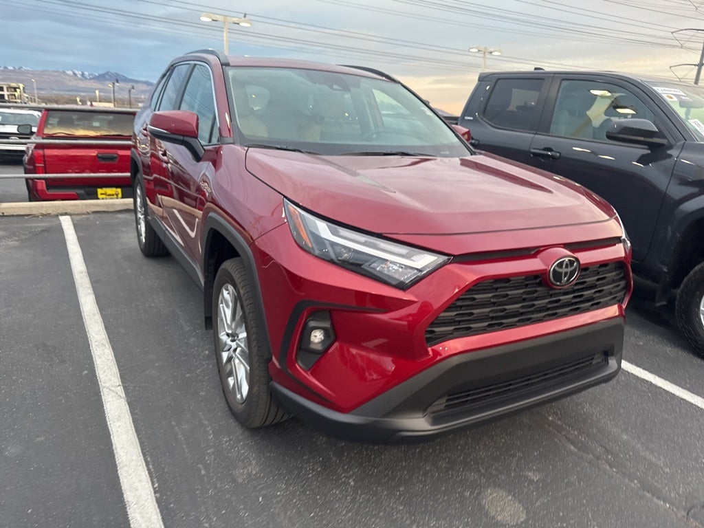 2025 Toyota RAV4 XLE Premium