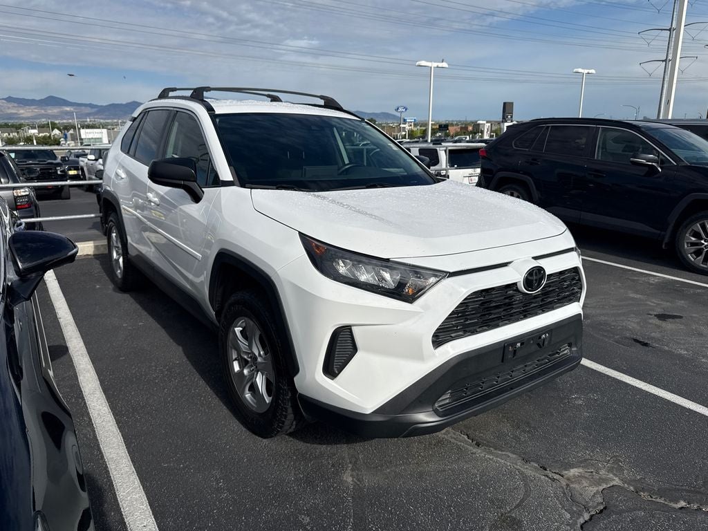 2021 Toyota RAV4 LE