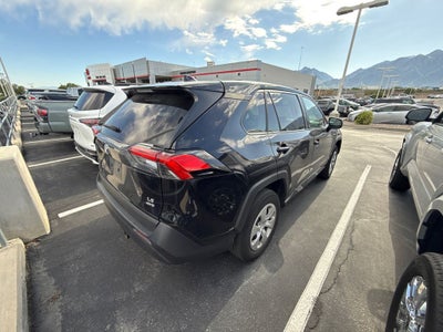 2023 Toyota RAV4 LE