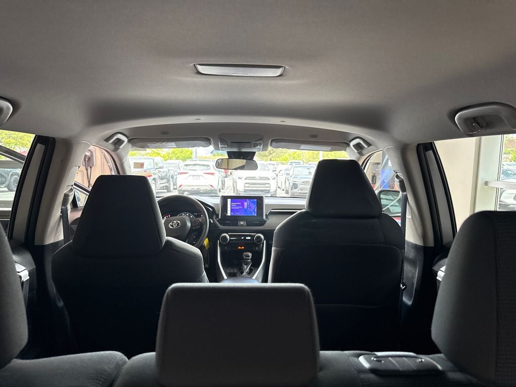 2025 Toyota RAV4 LE