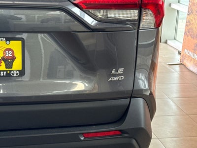 2024 Toyota RAV4 LE