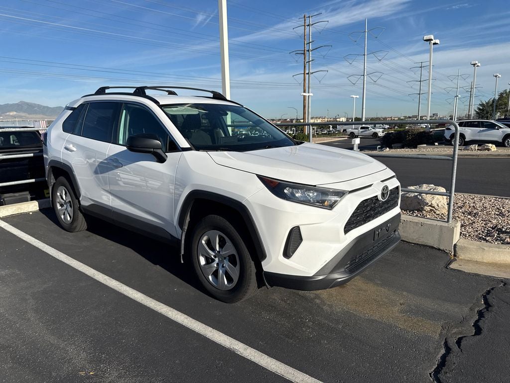 2021 Toyota RAV4 LE