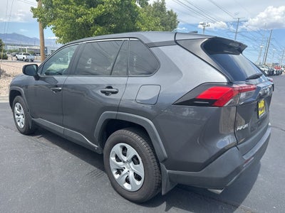 2022 Toyota RAV4 LE