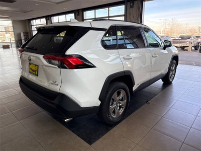 2024 Toyota RAV4 Hybrid LE
