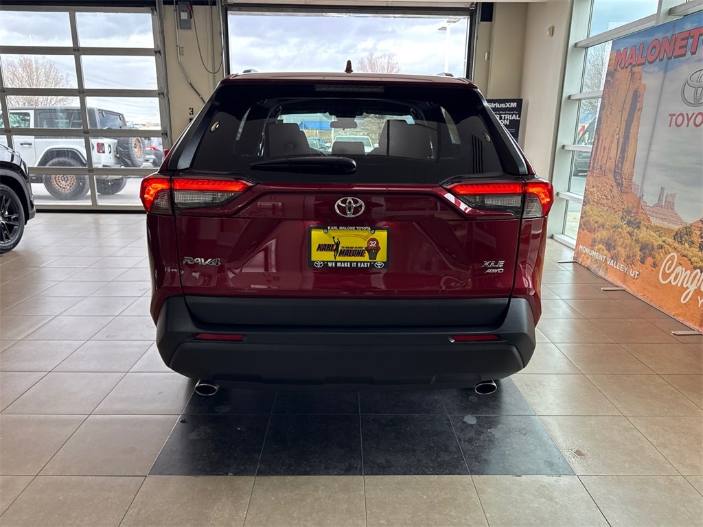 2025 Toyota RAV4 XLE
