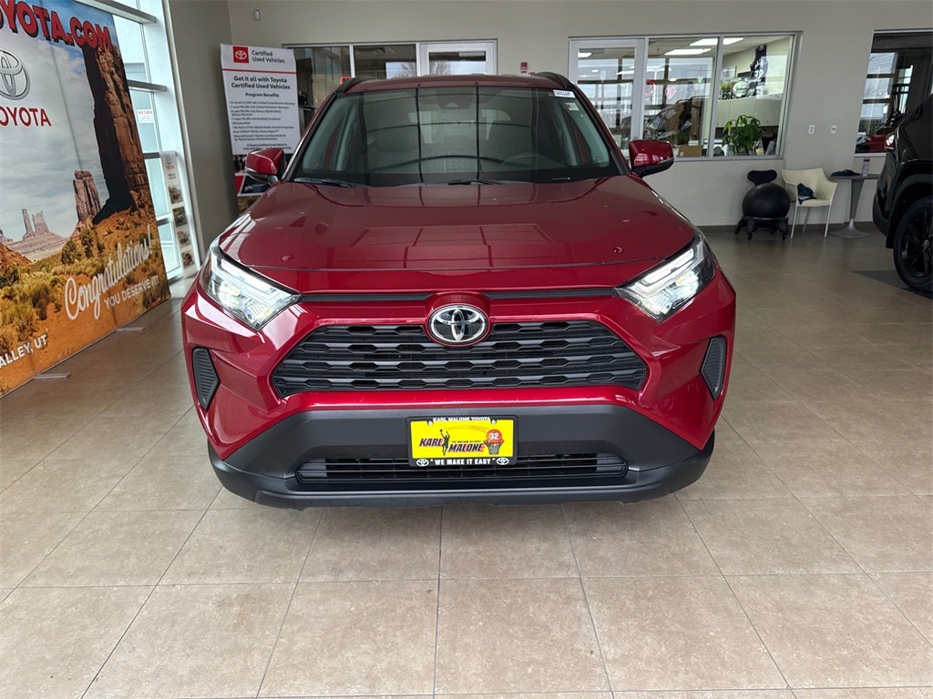 2025 Toyota RAV4 XLE