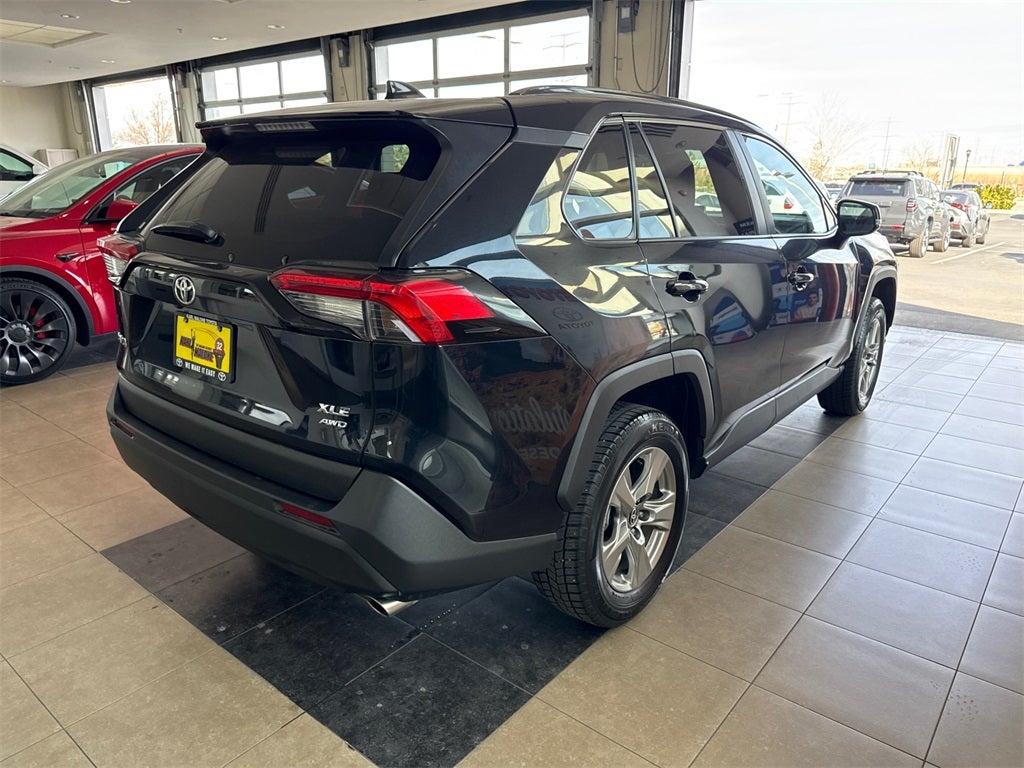 2024 Toyota RAV4 XLE