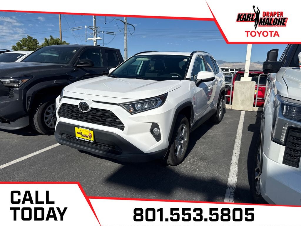 2020 Toyota RAV4 XLE