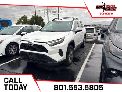 2022 Toyota RAV4 XLE