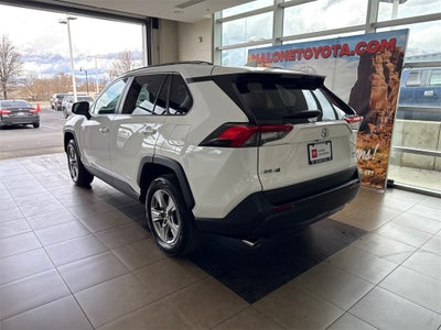 2023 Toyota RAV4 XLE