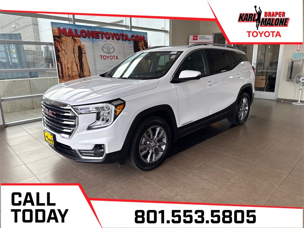 2024 GMC Terrain SLT