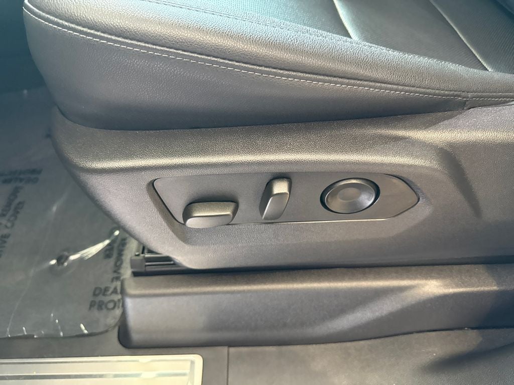 2023 Chevrolet Silverado 1500 Base