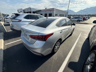 2022 Hyundai Accent SE