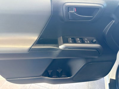 2022 Toyota Tacoma SR V6