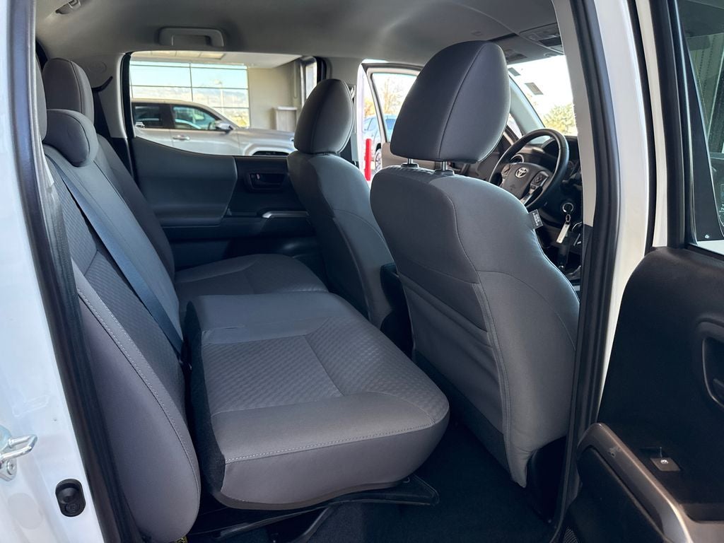 2022 Toyota Tacoma SR V6