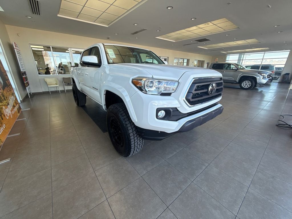 2022 Toyota Tacoma SR V6