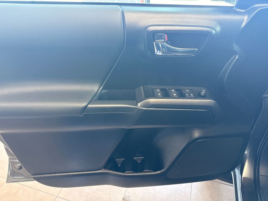 2021 Toyota Tacoma TRD Off-Road V6