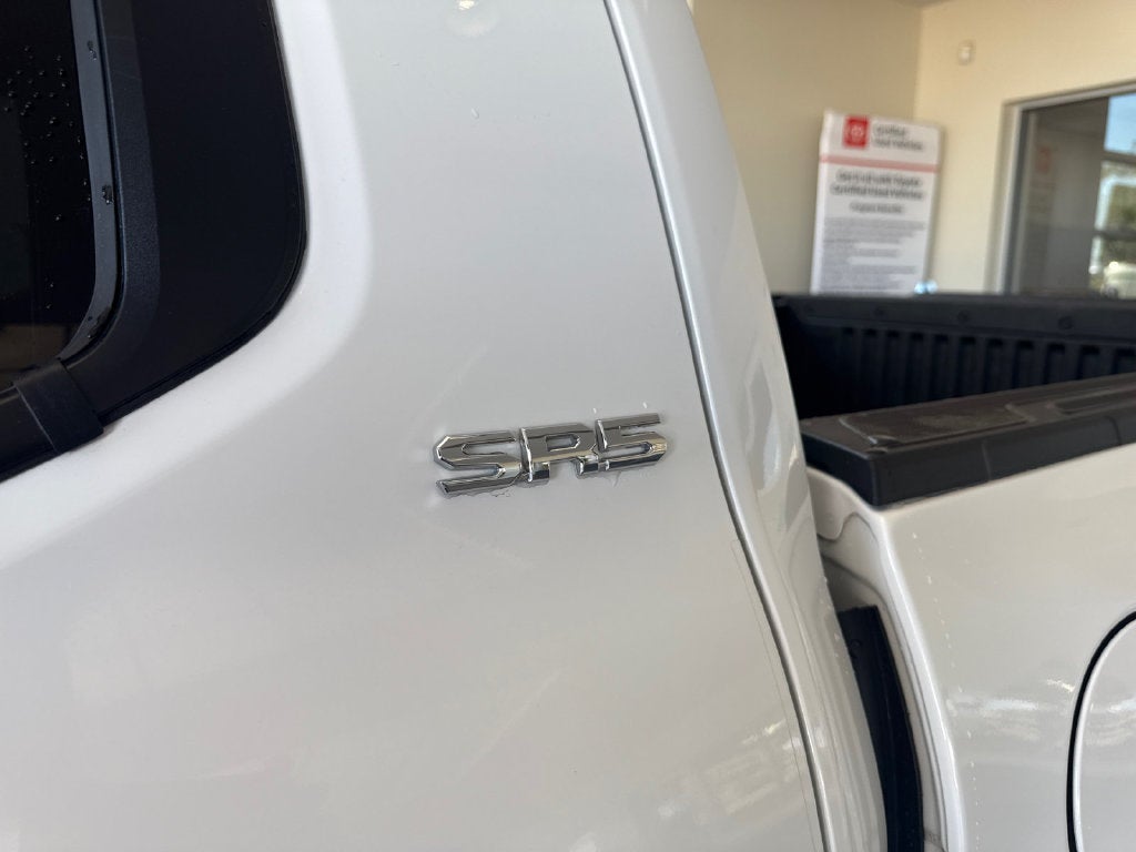 2025 Toyota Tacoma SR5
