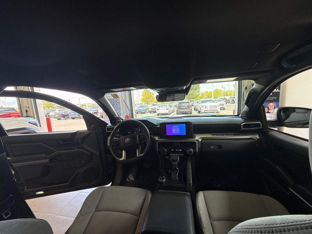 2025 Toyota Tacoma SR5