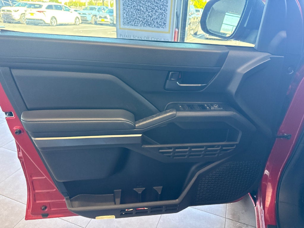 2025 Toyota Tacoma SR5