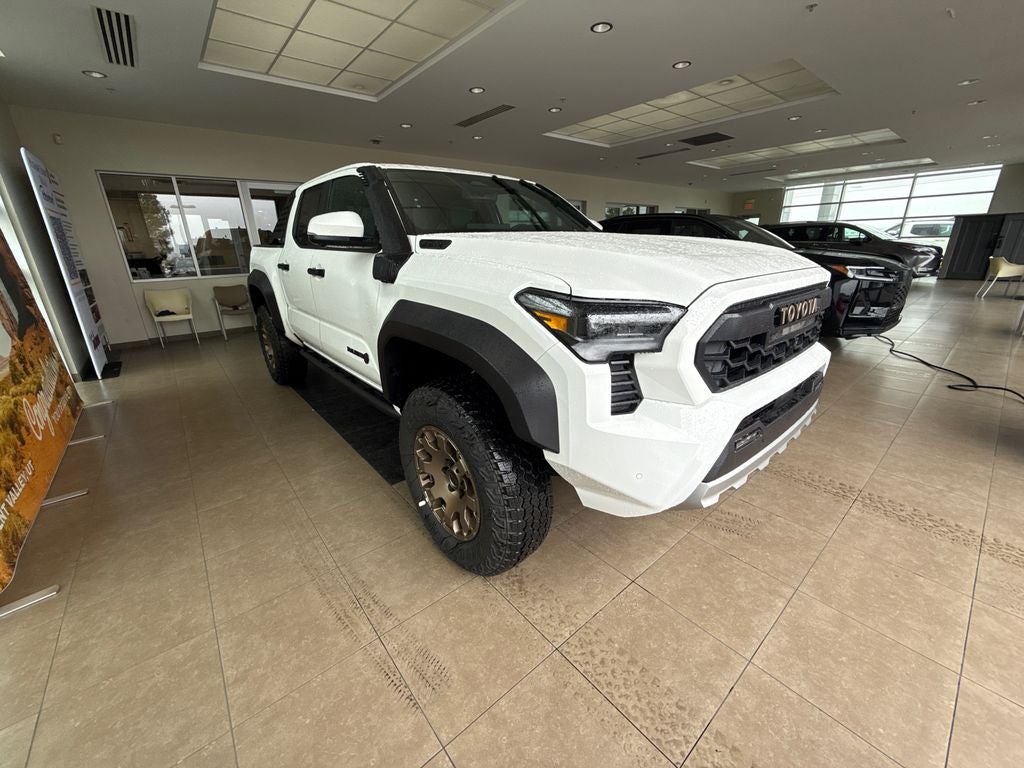 2026 Toyota Tacoma Hybrid Trailhunter