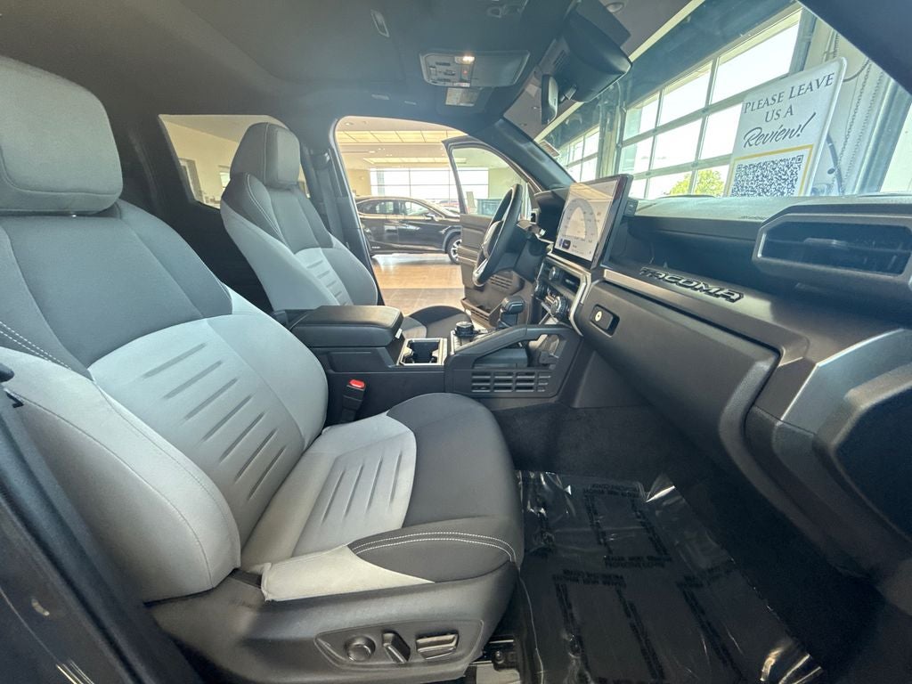 2024 Toyota Tacoma Hybrid TRD Off Road