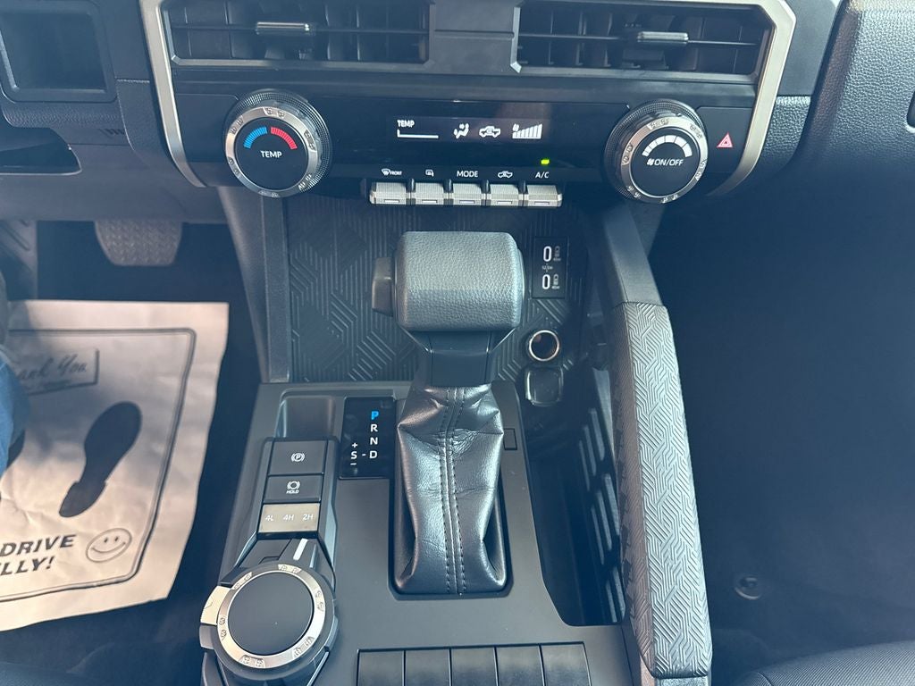 2025 Toyota Tacoma SR