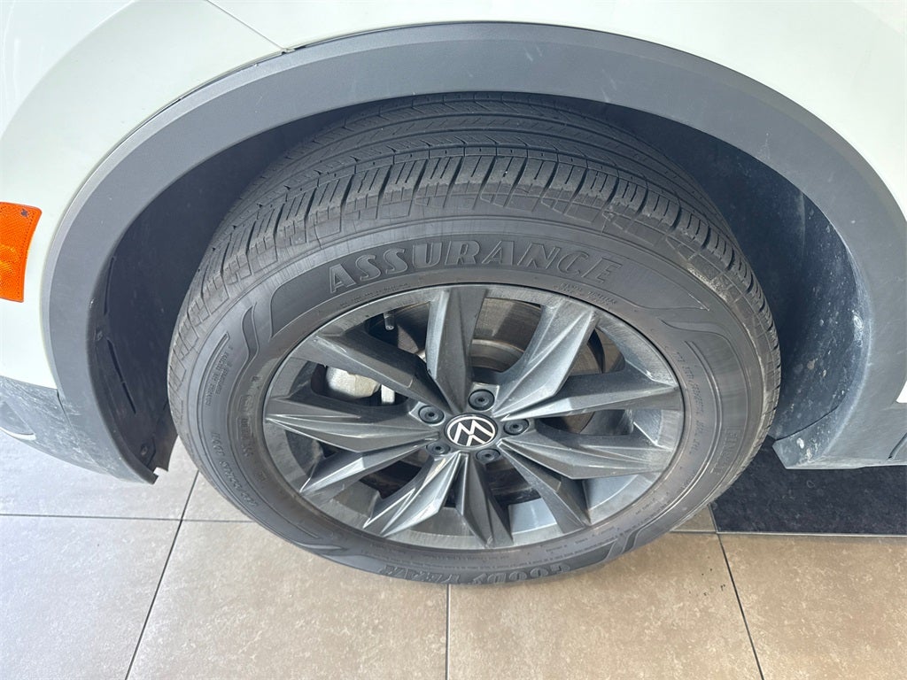 2024 Volkswagen Tiguan 2.0T SE