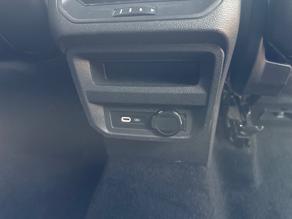 2022 Volkswagen Tiguan 2.0T SEL R-Line