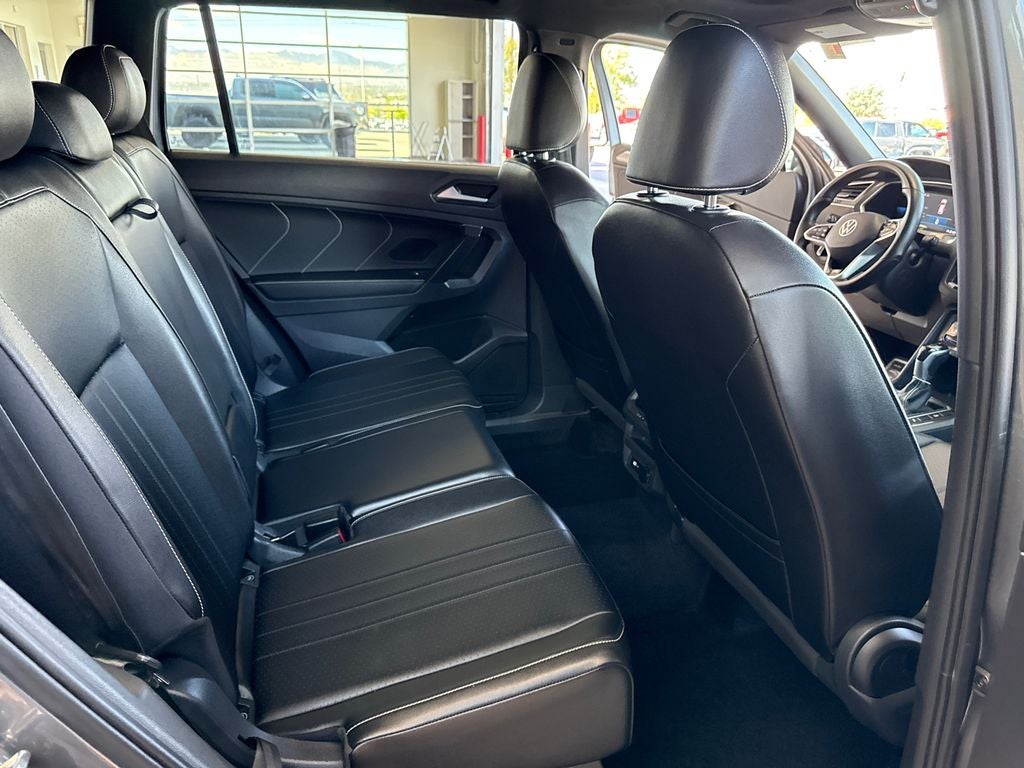 2022 Volkswagen Tiguan 2.0T SE R-Line Black