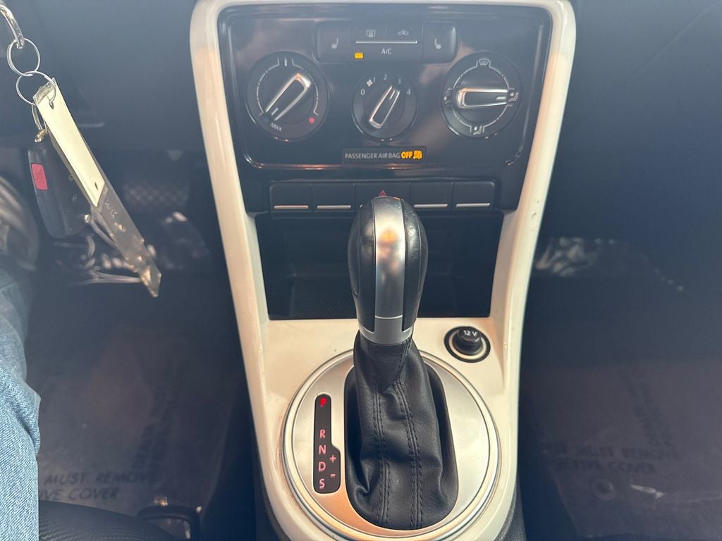 2018 Volkswagen Beetle 2.0T S