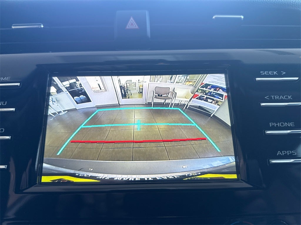 2019 Toyota Camry Hybrid LE