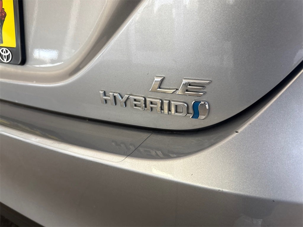 2019 Toyota Camry Hybrid LE
