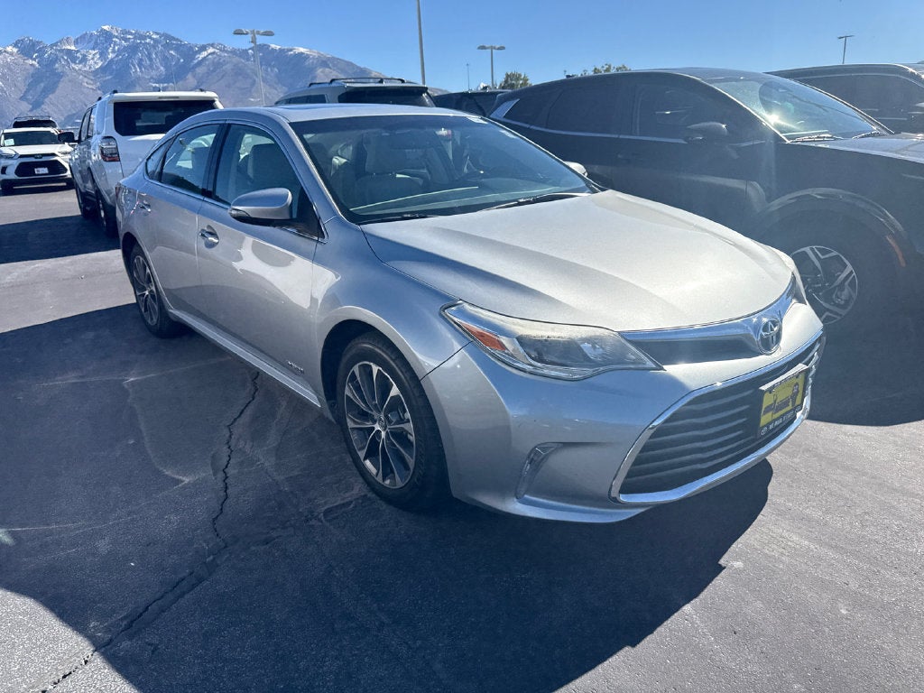 2016 Toyota Avalon Hybrid XLE Premium
