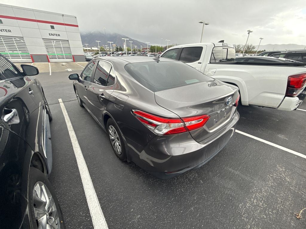 2020 Toyota Camry Hybrid LE