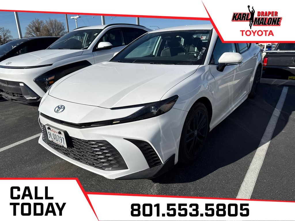 2025 Toyota Camry SE
