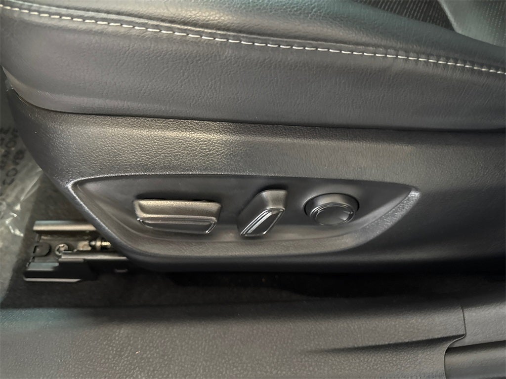 2024 Toyota Camry Hybrid XSE