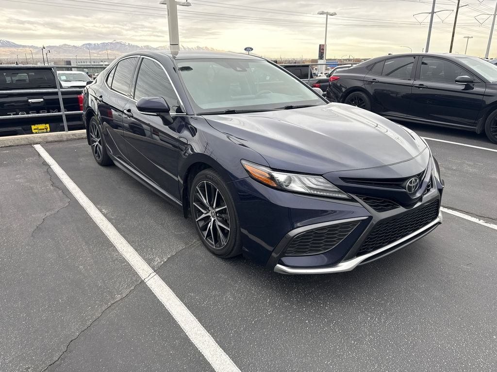 2021 Toyota Camry XSE