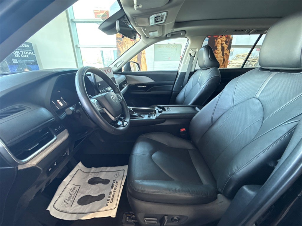 2024 Toyota Grand Highlander Platinum