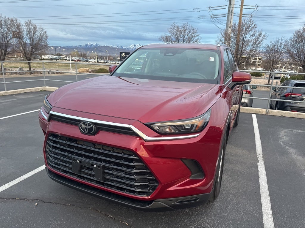 2025 Toyota Grand Highlander Base